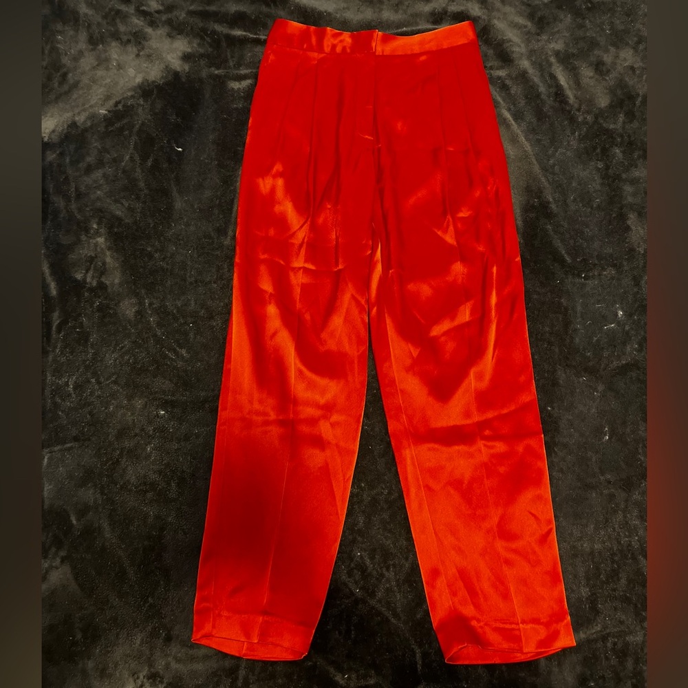 Babaton Orange Satin Pleated Pants with Pockets Size 6